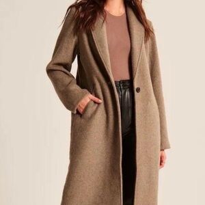 NWT Abercrombie women's wool-blend double cloth blanket coat, Size medium